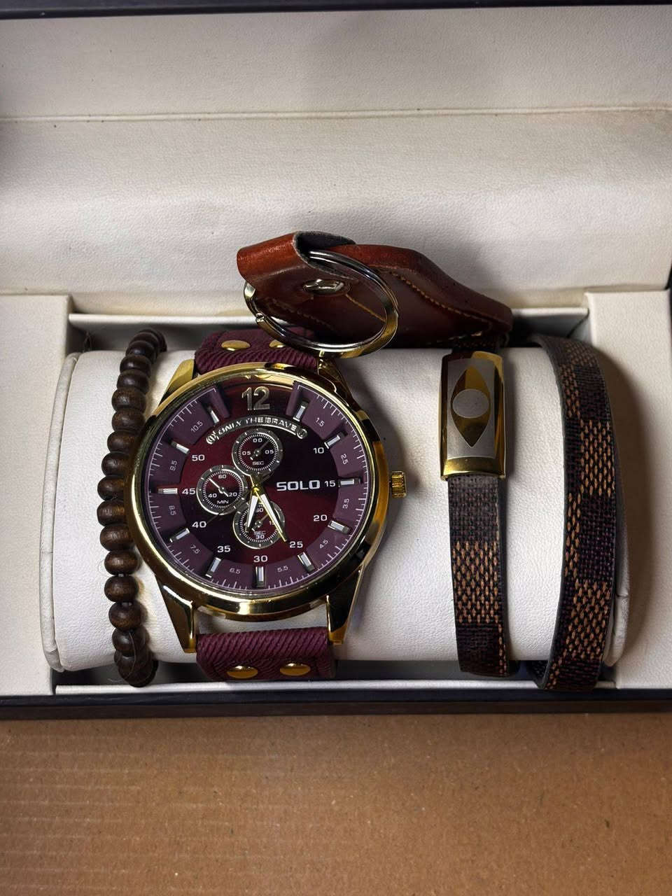 بكج فاخر ومتكامل 🔥
⌚ ساعة أنيقة + سبحة + إسوار
💰 السعر فقط 23 ألف
🎁 هدية مثالية وأنيقة
🚚 توصيل لكل المحافظات
العرض محدود ✨


**إذا كنت صاحب هذا الإعلان وتريد حذفه لأي سبب، رجاءا أرسل رسالة إلى الدعم الفني**