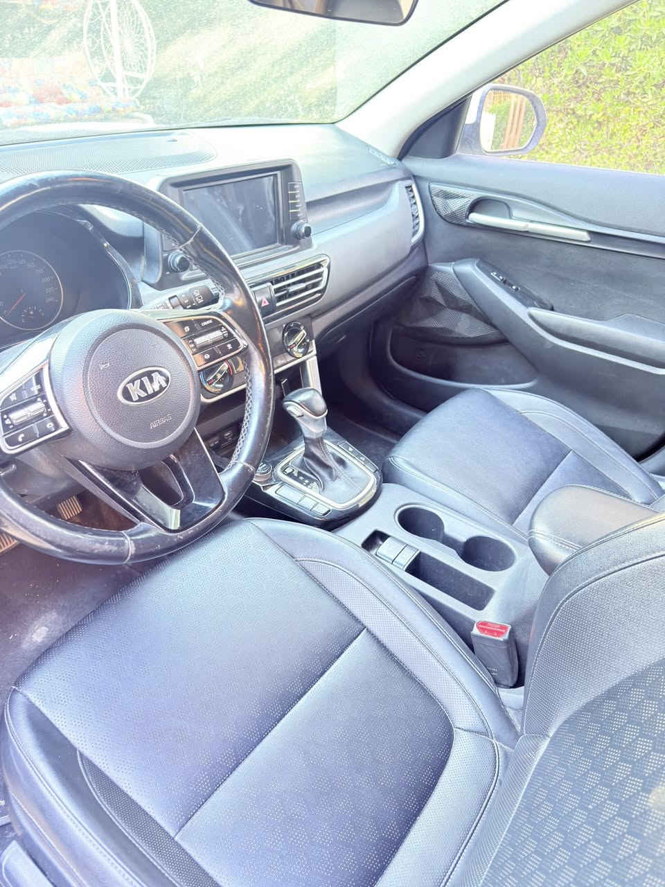 السلام عليكم  سليتوس 2022محرك 2000 مكفوله من الحادث فقط صبغ كم مكان بدون ضرر تقريب 3قطع سياره جديده فول مواصفات عده الفتحه محرك تبريد كفاله سعر140 مراوس ترهم رقم دولي تحويل مباشر مكانها النجف *********** ممتواجد عل نت
