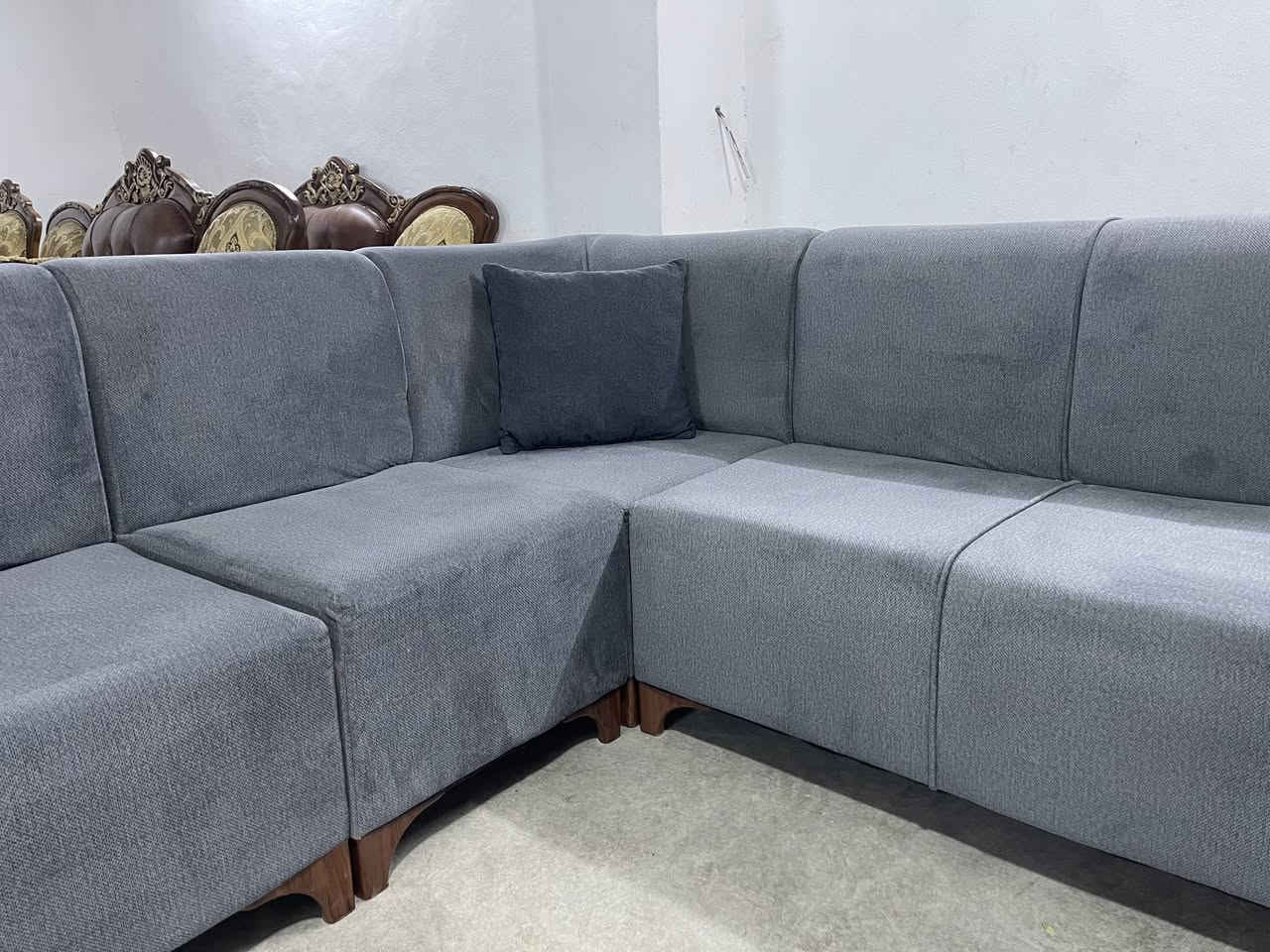 سڵاوی خوای گەورەتان لێبێ
ئەم قەنەفە  L بۆفرۆشتن 
قوماشی کابۆییە بێعەیبە دەسکردە 
هەر بە پاکی ماوە 📦
ژ.م***********
