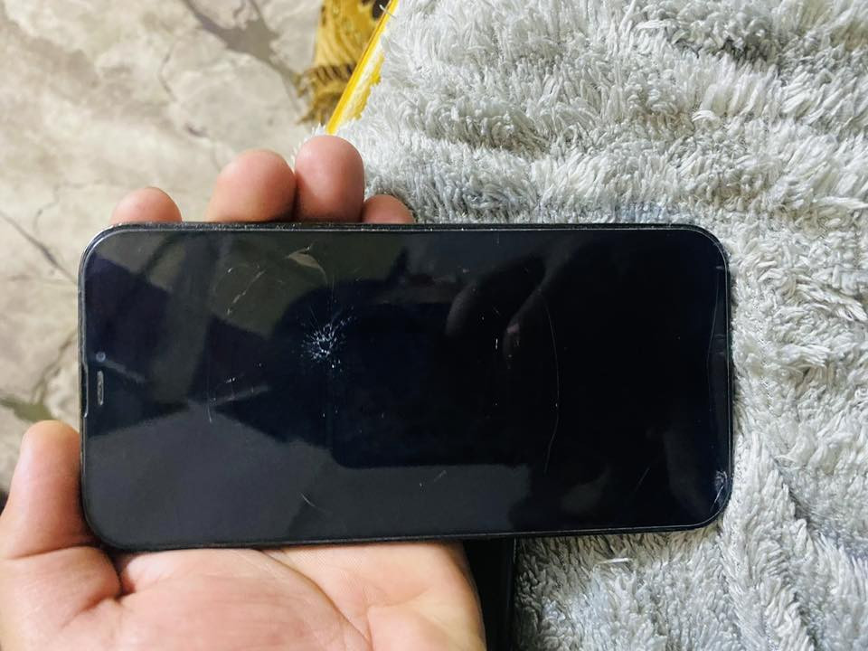 ‏انزوي ايه أبيع الوصف خاص*********** 12 Pro ماكس
