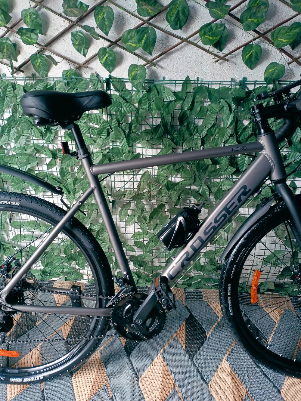 بغداد 
بايسكل ترحال ماركة بلغارية

دراجة السفر والمسافات الطويله

تمتاز بالقوة والسرعة

المنيوم

حجم 28

بريكات دسك

تاير عريض حجم 700×42

عدد السرعات 8×2

سستم السرعات نوع l-twoo

السعر راسني على الخاص

مكاني بغداد الشعله 

 +جاملغات + قاعدت مطاريه +مطاريه +لايت+كسارات فقط