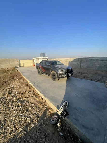 يالله سلام عليكم للبيع تيوتاهايلوكس تي آر دي موديل 2021 رقم بغداد دولي بسمي تحويل مباشر السيارة مكفوله كفاله عامه مكان السياره بغداد للاستفسار ***********
