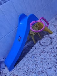 أثاث أطفال • للبيع