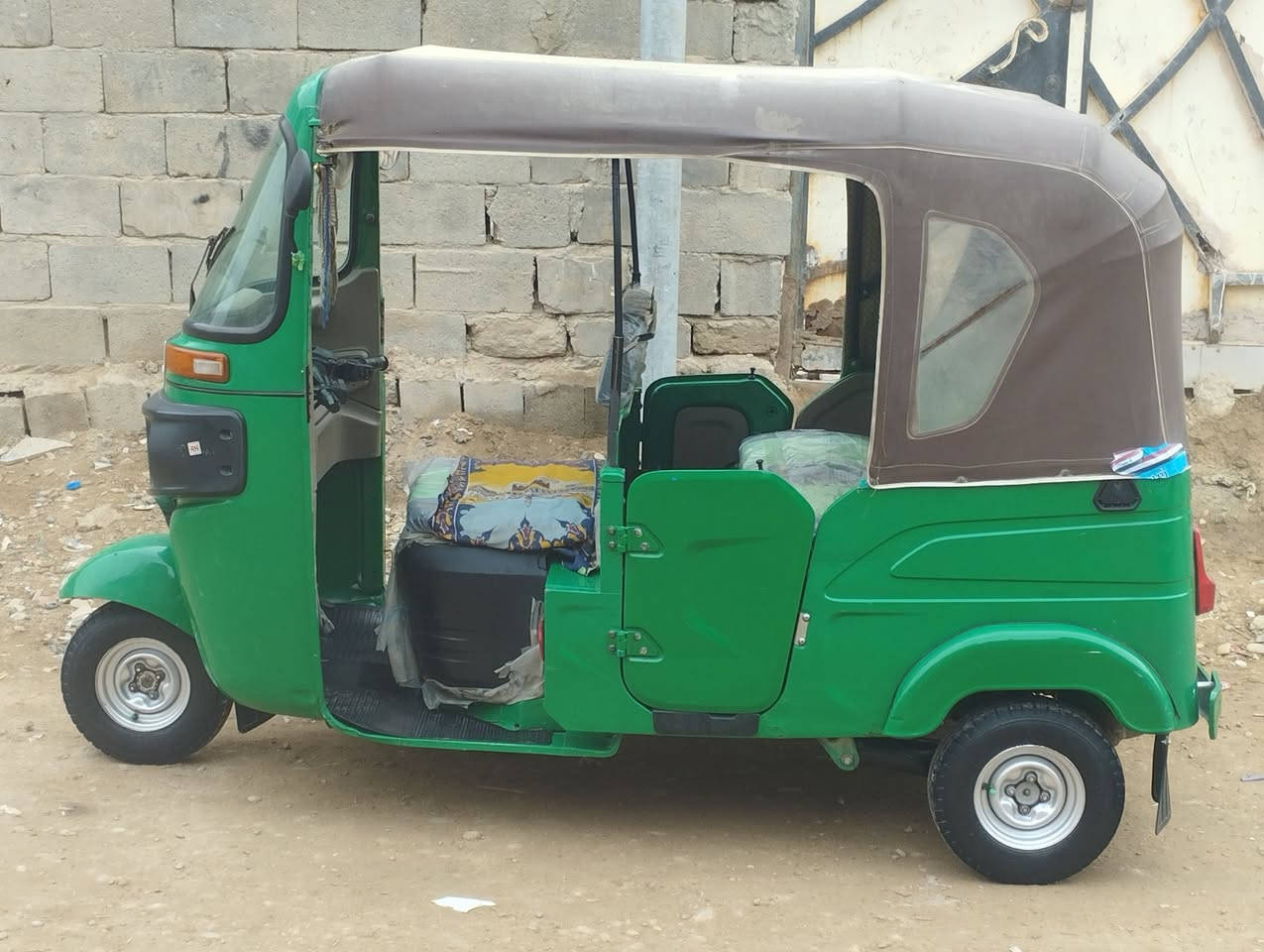 السلام عليكم تكتك للبيع موديل 21 ميكنه ما مفتوحه ولا تنقص ولا شي خير من الله مكاني البصره القرنه الاستفسار ***********
