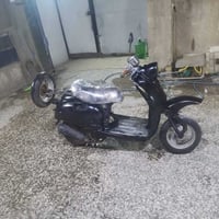 دراجه عبد حليم للبيع شغاله مابيه شي كهربائيات شغاله بس نقص باتري شلعه ...