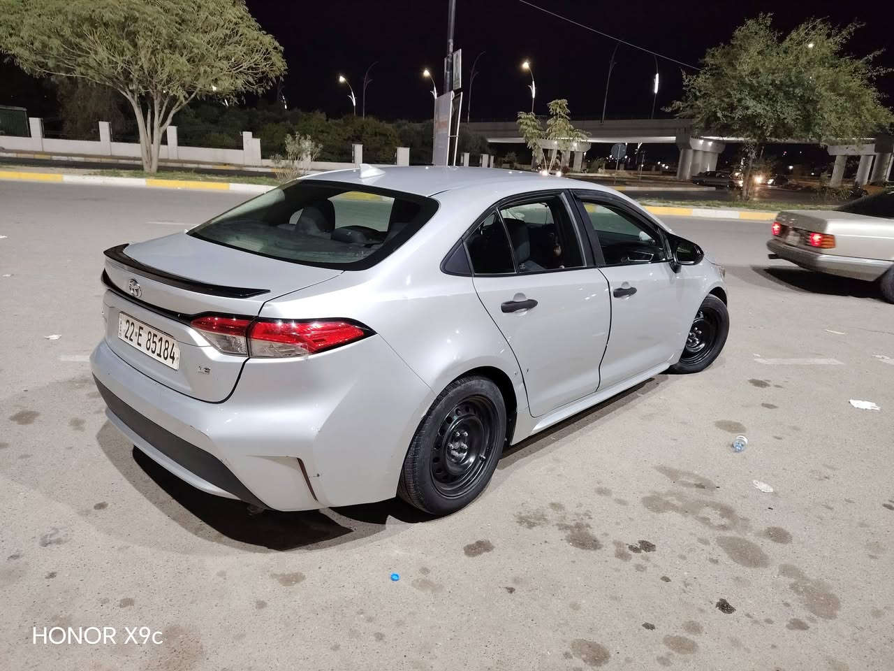 كورلا 2021 
ماشي 88 مكان كركوك السعر 152 صبغ بس قطعتي اثر شخوط***********
