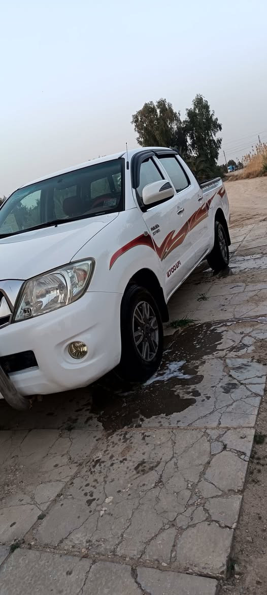 سلام عليكم ورحمة الله وبركاته سياره افلاونزه لبيع موديل ٢٠١٠ شاصي سعودي سياره نضيفه مكينه وگير مكفولات سياره جديده بمعنى الكلمه السعر ١٤٥  رقم راعيها ***********
