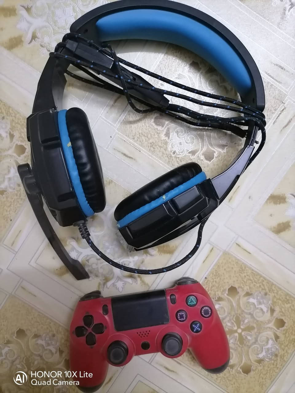 للبيع ...


**إذا كنت صاحب هذا الإعلان وتريد حذفه لأي سبب، رجاءا أرسل رسالة إلى الدعم الفني**