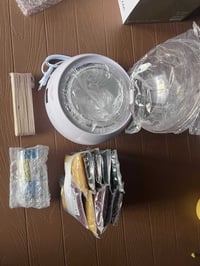 جهاز تسخين شمع جديد مع 10اكياس شمع حط سعر بما يرضي الله وبل عافية  يوج...