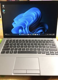 Dell • كور i5 • رام 8