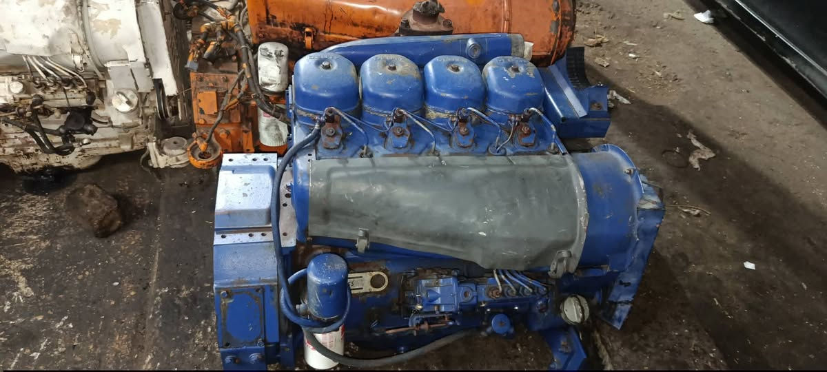 السلام عليكم ماكينه للبيع‏‪0789 158 5727‬‏
