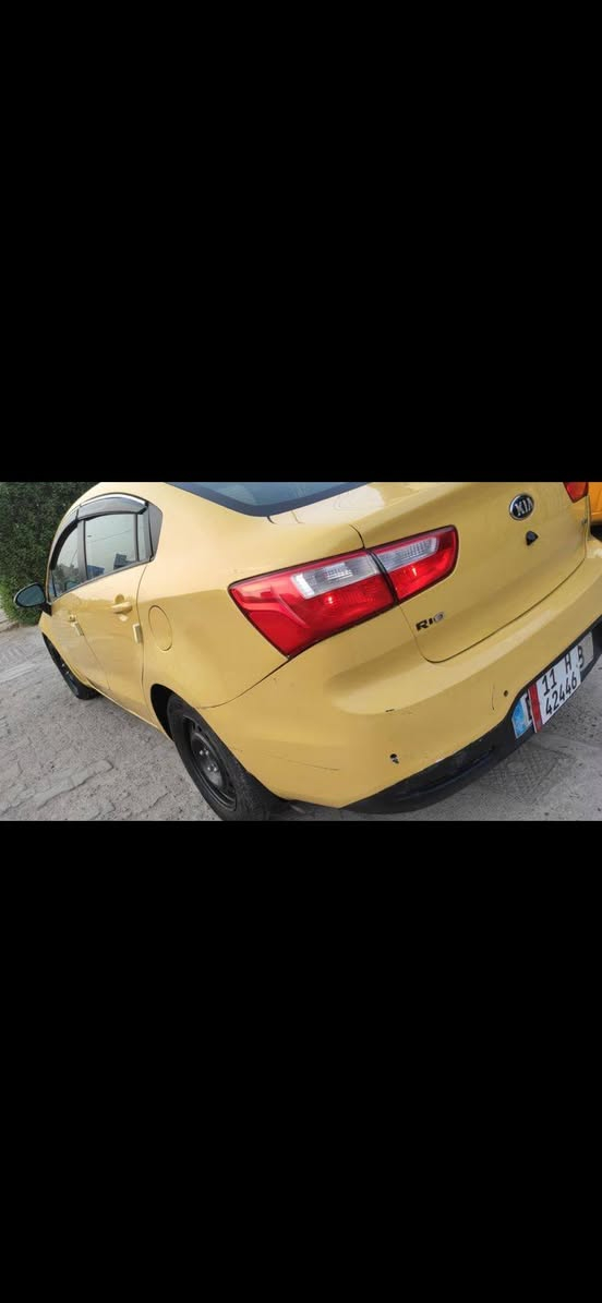 🔥 للبيع كيا ريو 2016 🔥

سيارة بحالة جيدة ومكفولة من ناحية المحرك، الكير، التبريد والحدادية وما تحتاج أي صرف.

• غرفة دوشمة  
• جلد وشاموا جديد  
• حادثة ببابين جهة الراكب (عكس السايق)  
• السيارة كاملة من كل النواحي وتشتغل ممتاز  
• قفل عنوان

💰 السعر: 80 قفل

📍 الموقع: كربلاء  

📞 للاستفسار:  
***********
