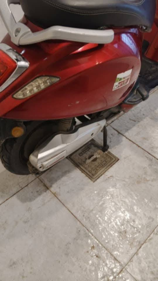 سلام عليكم 
مطور سكني 
البيع
5بتريه دبل
السعر 300 بي مجال
رقم ،☎️
***********
