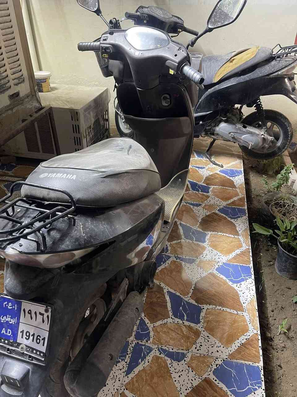 ابو السله واحد شغال سعره 250 قفل والطافي سعره 100 قفل شراي راسلني وتساب ***********
