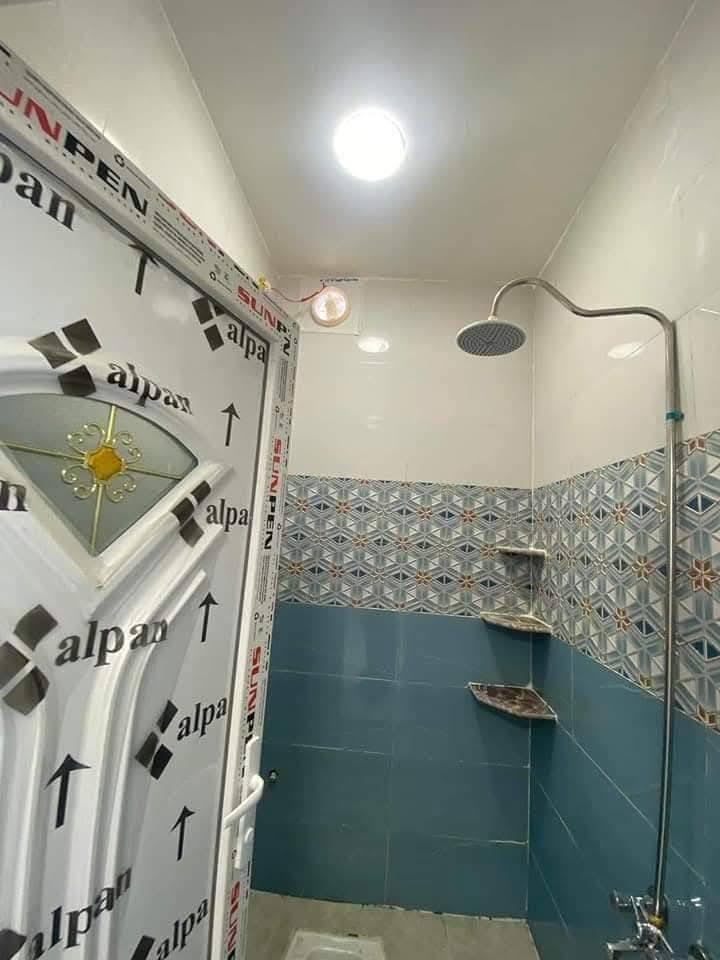 داران للبيع كل واحد ١٠٠ متر طابق واحد جدد موقعهن حي الغدير شارع عشرين مقابل أسواق فطومة للاستفسار ***********
