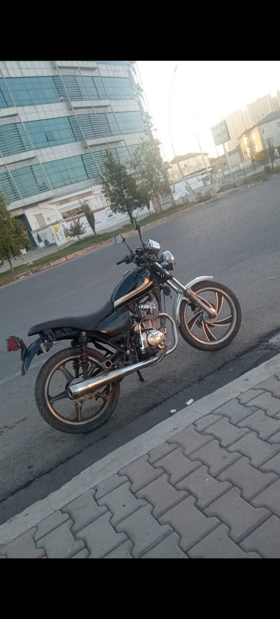 السلام عليكم ورحمة الله وبركاته اخواني اعرض لكم دراجة نارية محرك بارت 200 عيتاني
وشاص دراجة جيني ب٣٥٠ الف مكان اربيل


**إذا كنت صاحب هذا الإعلان وتريد حذفه لأي سبب، رجاءا أرسل رسالة إلى الدعم الفني**