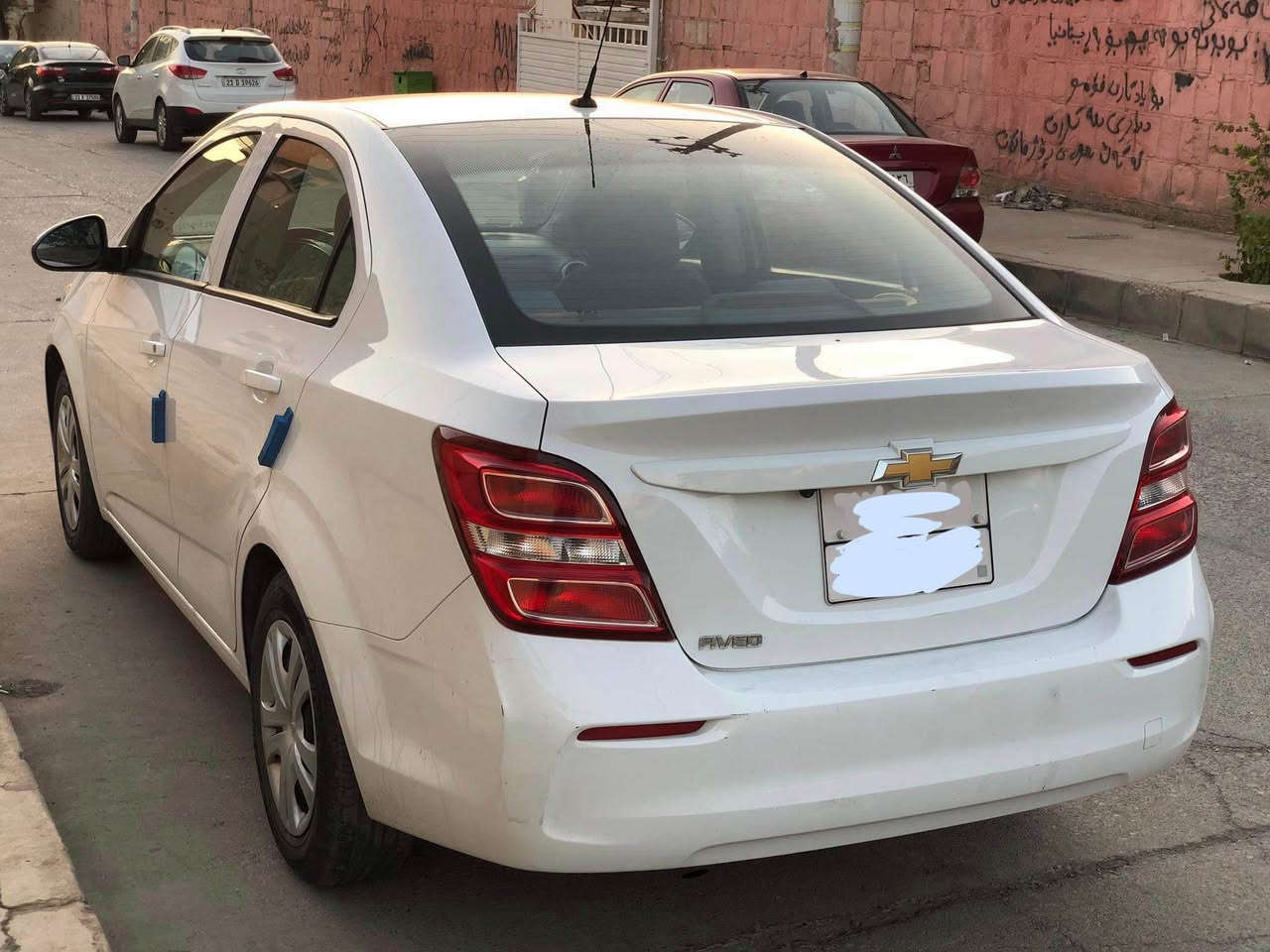 بۆ فرۆشتن …🤍🤍…لبیع 

( بِسْمِ اللَّـهِ الرَّحْمَـٰنِ الرَّحِيمِ )
Chevrolet Aveo 2019

فوول مواصفات 
لایت عەدەسە 
لایت لید
دژە خلیسک
‏ABS
چوار جام کارەبا ئۆتۆ
سەنەوی بەسەرچووە
هەموو گیانی بەشەرت
دەعم و لێدراوی نیە تەنها دۆسەکانی قوباوە
نرخی ٩٥گەڵاو معامەل***********
هەموو گیانی بەشەرت یەک دینار مەسرەفی تیدا نی یە. 
نمونە لە جوانی 

سعر : ٩٥ گەڵاو. 💸💵✅

ژمارەی خاوەن کاڵا ☎️:*********** السليمانية, العراق
