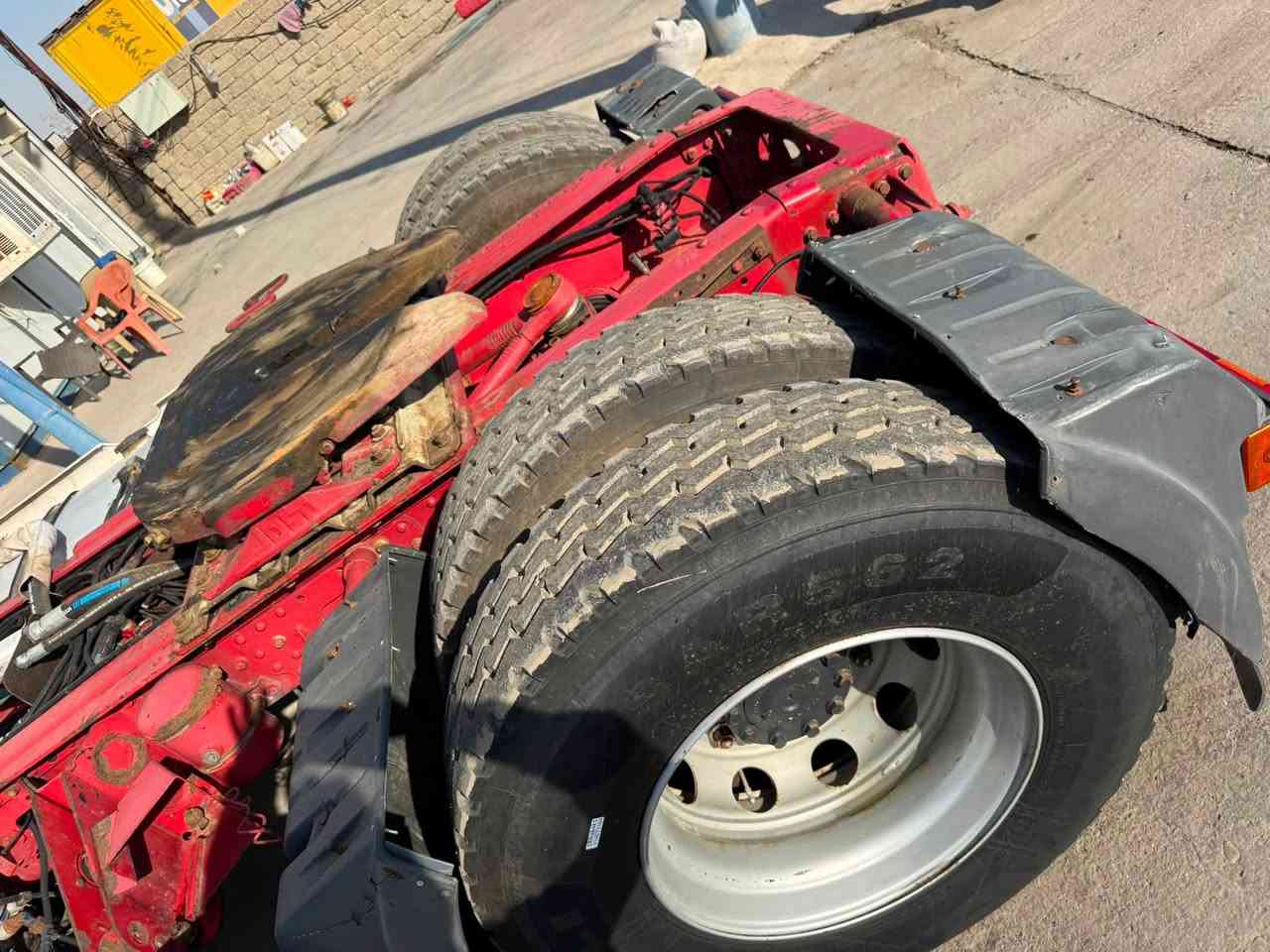 مان موديل 2003پنپو نوزل حجم 460
مواصفات ؛تبريت ريتائيدر ؛ثلاجه؛انيج قلاب
تخم تائير جديد سياره مكفول كفاله عام 
كير مكينه قماره شاصي شرط 
سياره جديد وحلوه كل عل واضع شريكه 
رقم سنويه هزه جديد 2031تحويل فوري 
عنوان دهوك سميل معرض هوكر 
كورك ***********واتساب 
زين ***********معا تحياتي الجميع
