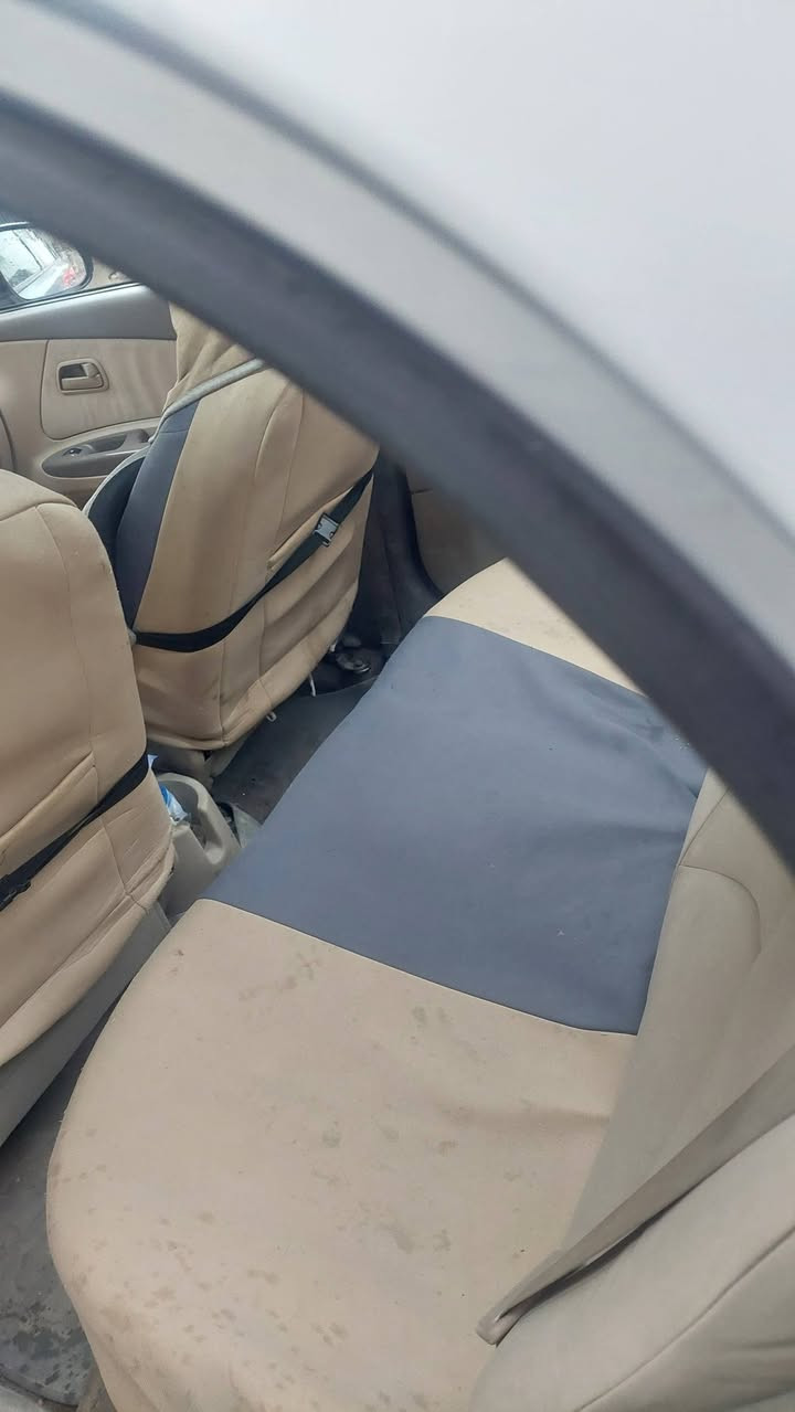 *كيا ريو للبيع*

موديل 2012
محرك 1400
شرط تحويل سنوية
كير ومحرك نظيف 
اربع جامات كهربائية
بصمة أبواب سنترلوك
سويج احتياط
ويل كاب بلادي
تدفئة تبريد
بيها صبغ جزئي
اقتصادية مقدسة
رقم بغداد
باسمي تحويل ثاني يوم
السعر ١٠٥ ورقة بيها مجال بسيط
بغداد / قرب جزيرة بغداد السياحية 
للتواصل *********** وبي واتساب.
