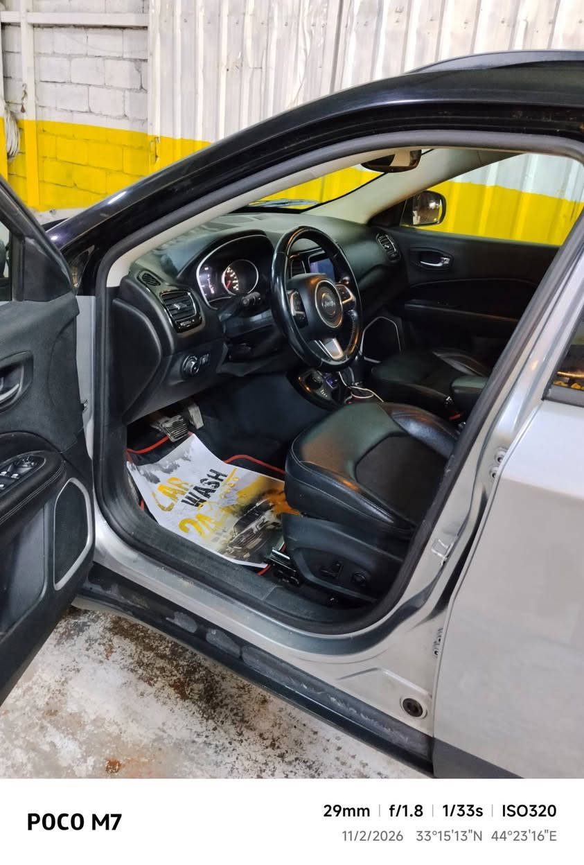 السلام عليكم
جيب كومبارس موديل 2021 فول مواصفات عدا الفتحة رقم اربيل سنوية إلى 2029
محرك أربعة سلندر 2400
كشنات جلد+كهرباء+تدفئة+ستيرن تدفئة 
تحكم ستيرن 
بصمه تشغيل+ بصمه ابواب 
فورويل
وباقي المواصفات 
حادثها جاملق امامي+خلفي بارد فقط 
مكاني بغداد 
***********
السعر المطلوبة $135 وبيها مجال
