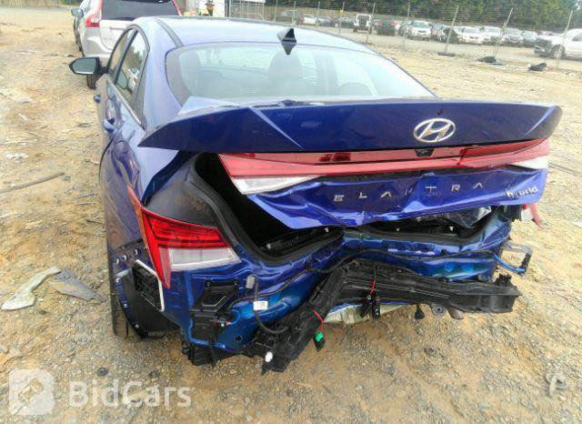 النترا ٢٠٢٣ هايبرد ماشيه ٤٣الف ميل حادث خلفي كما موضح في الصور فول مواصفات كراسي جلد تدفئه تبريد خزن ميموري فتحة سقف تحكمات ستيرن  شاشه متصله السعر ١٦٠ ورقه للاتصال ***********
