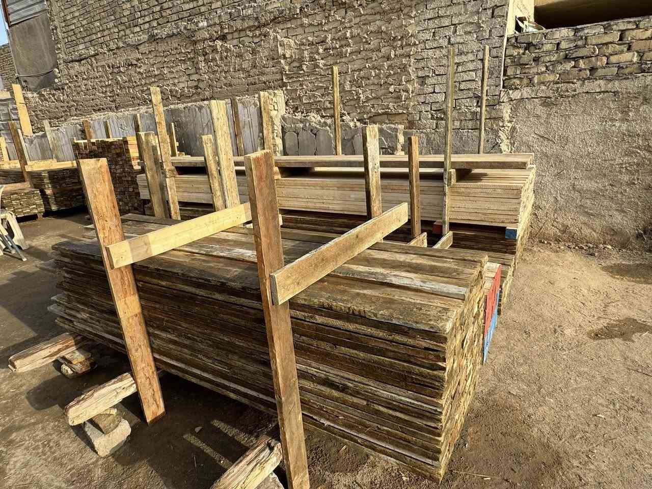 قالب خشب روسي انج تارس نظيف
العدد 6    مكعبات    للبيع

العنوان حله شارع 80 قرب مطعم ثابت 

الهاتف *********** - ***********
