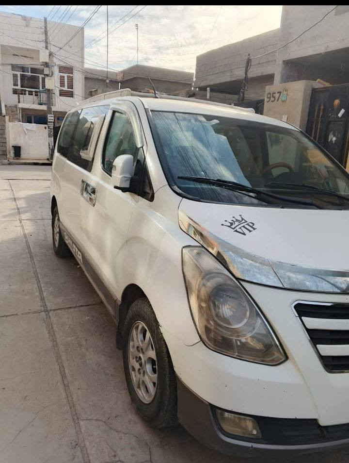 ستاريكس موديل 2010
رقم أربيل سياره نظيفه هزه وسنوية جديده بدون صبغ بس تعديل بيها مكانين موجود بأربيل سعر 150 بيها مجال بسيط 
***********
