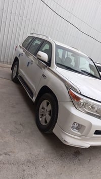 لاند اكروز • ٢٠١٥ • محرك مكفول