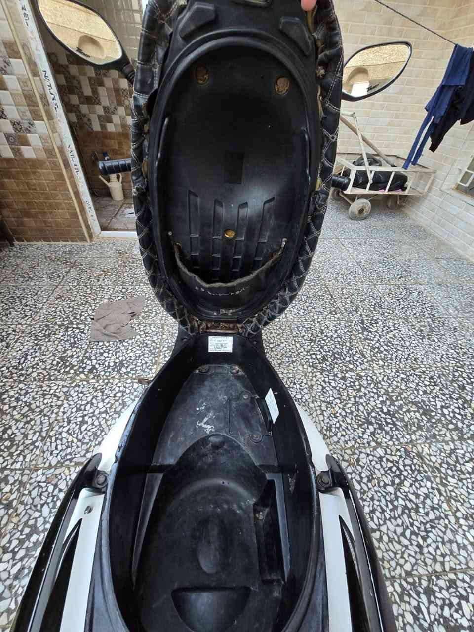 السلام عليكم مراوس حسب القناعه دراجه خير من الله شغاله سلف هندر نوزل كهربائيات كلها شغاله الغزاليه ***********
