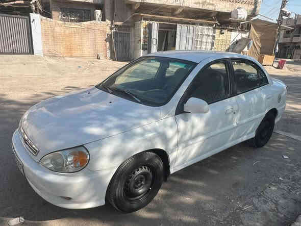 سلام عليكم. مكلف بلنشر
ريو 2001  كير عادي سيارة نظيفة وجاهزة من كلشي محرك وكير كفاله 
تبريد ثلج صدر تخم تاير كهربئيات كله جاهزة شغل واطلع وين مايعجبك رقم بغداد باسم صاحبها اتصال على الرقم فقط غير متواجد على النت ‭0771 392 8393‬ 
بغداد مشتل السعر 38 بيه شي بسيط
