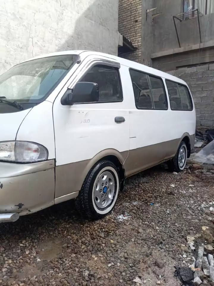 السلام عليكم بريجي للبيع موديل 2003 اصل سياره بسمه رقم انجليزي سياره سياره بلاديه بس الحزام مسبوق دوشه وهاب الجنابي جير محرك اكسل خير من الله بيها بخار خفيف ما تنقص سياره جاهزه سياره كفاله عامه مكاني دوره بغداد ***********
