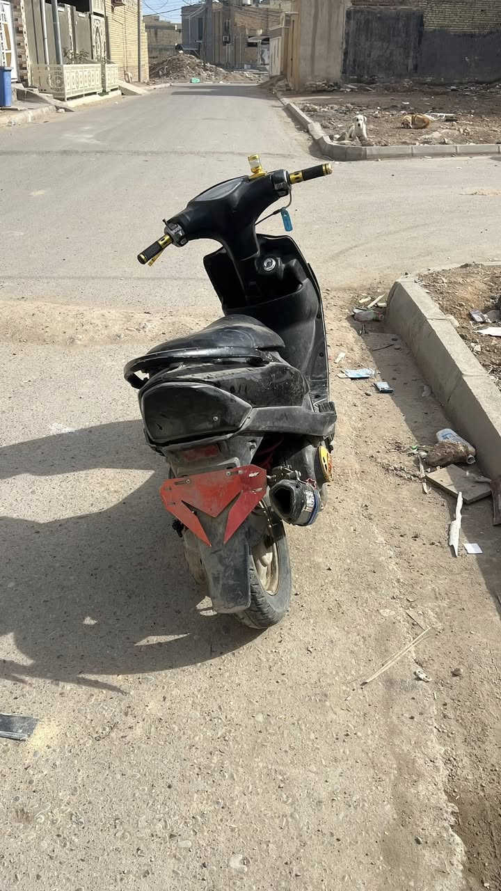 ماكس عدله للبيع اوراق كوم حديد ***********
