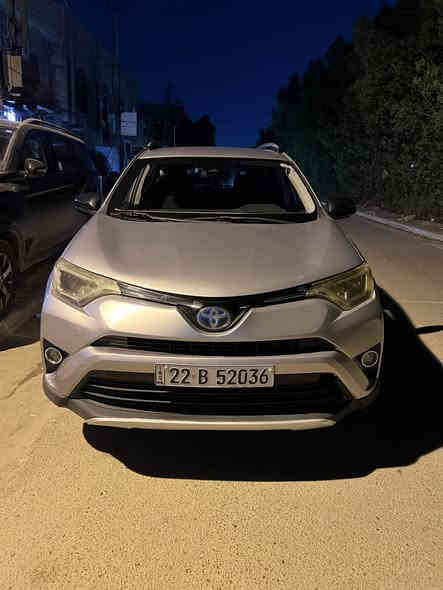 تيوتا راف فور 2017 رقم اربيل وارد امريكي حادثه سرقه جاملغين ودعاميه ولايتات شادين اصليه ومصبوغ بجمه ومن فحصته طلع بيه كلير امريكا قطعتين البيبان الاماميه السياره مكفوله من الحادث لغد شاصي مكفولات من الزلغ بدون ايرباك مكينته 2500 مكفوله من الفتح ومن كلشي كير مبدل دهن بالجديد وكذالك مكفول صدر امامي خلفي كارتون تخم تاير جديد رادار بلادي حجر موجود ماشيه 72 لايت زنون شادله نهار بلوجكتر زنون شادله بصمه تشتغل بصمه تفتح وتقفل كذالك مسويله تشغيل عن بعد تبريد ثلج نضم سبورت وايكو رادار امامي  سنويه لل2030 هزه جديده ارقام جدد بااسمي شرط التحويل سياره جاهزه من كلشي عارضه 153 وبيه مجال بسيط مكاني بغداد حي الجهاد ***********
