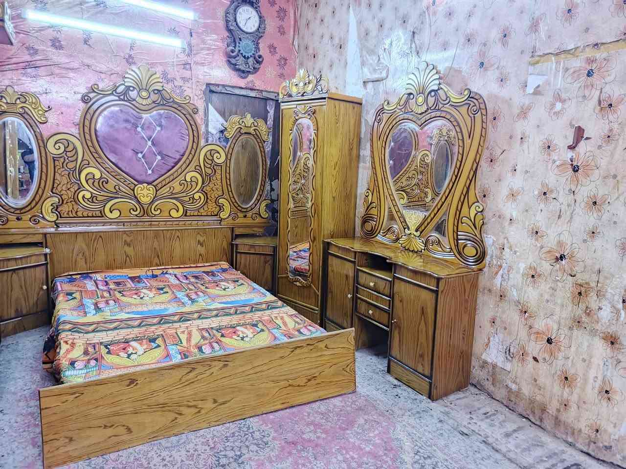 غرفه اخشاب ست ابواب ملحق للبيع السعر 650صاج الزاويه كنتوريه موديل حديث العنوان بغداد وكو توصيل انتصال ***********متواجد وتساب
