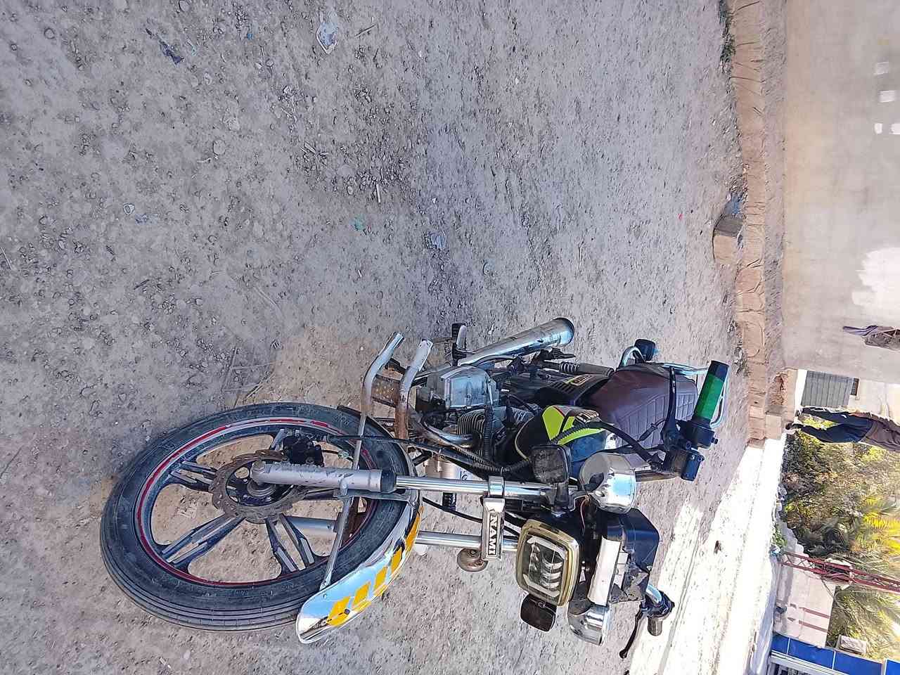 السلام عليكم
درجه سيفان للبيع السعر425وبيها مجال
المكان تقاطع القدس "بعقوبة" 

وهذا الرقم ***********
