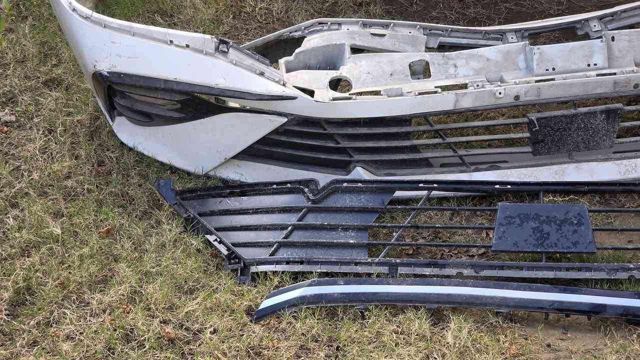 سلام عليكم شباب الي محتاج غراض دعامية امامية متوفرة شباكين الجوه والمسطرة 
وبلوجكترات اثنين وبقية الكفرات كلمن وسعرة 
***********
