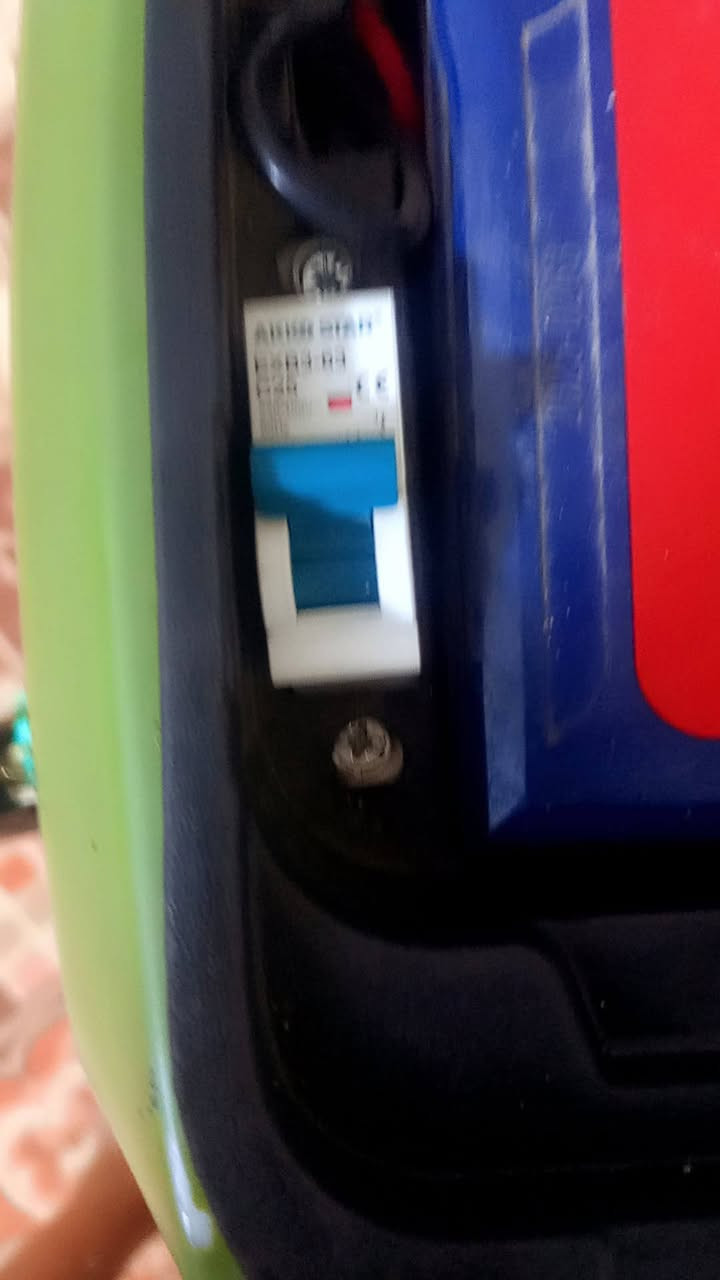 سلام عليكم دراجه شحن البيع
525 أريده نظيفه بيه مجال قليل
عنوان بغداد دورة 
اي استفسار تواصل خاص


**إذا كنت صاحب هذا الإعلان وتريد حذفه لأي سبب، رجاءا أرسل رسالة إلى الدعم الفني**