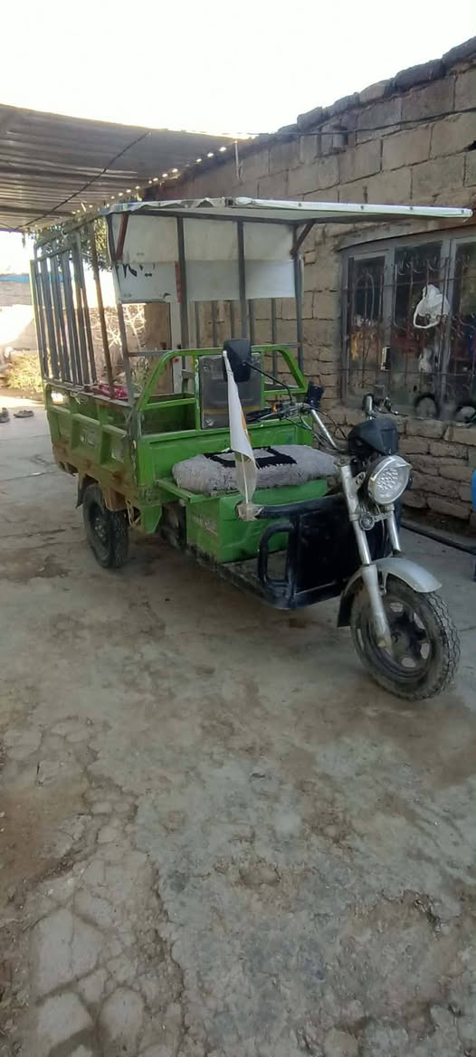 السلام عليكم
ستوته للبيع بطاريات  نص عمر 
السعر 650 
الاستفسار 
***********
