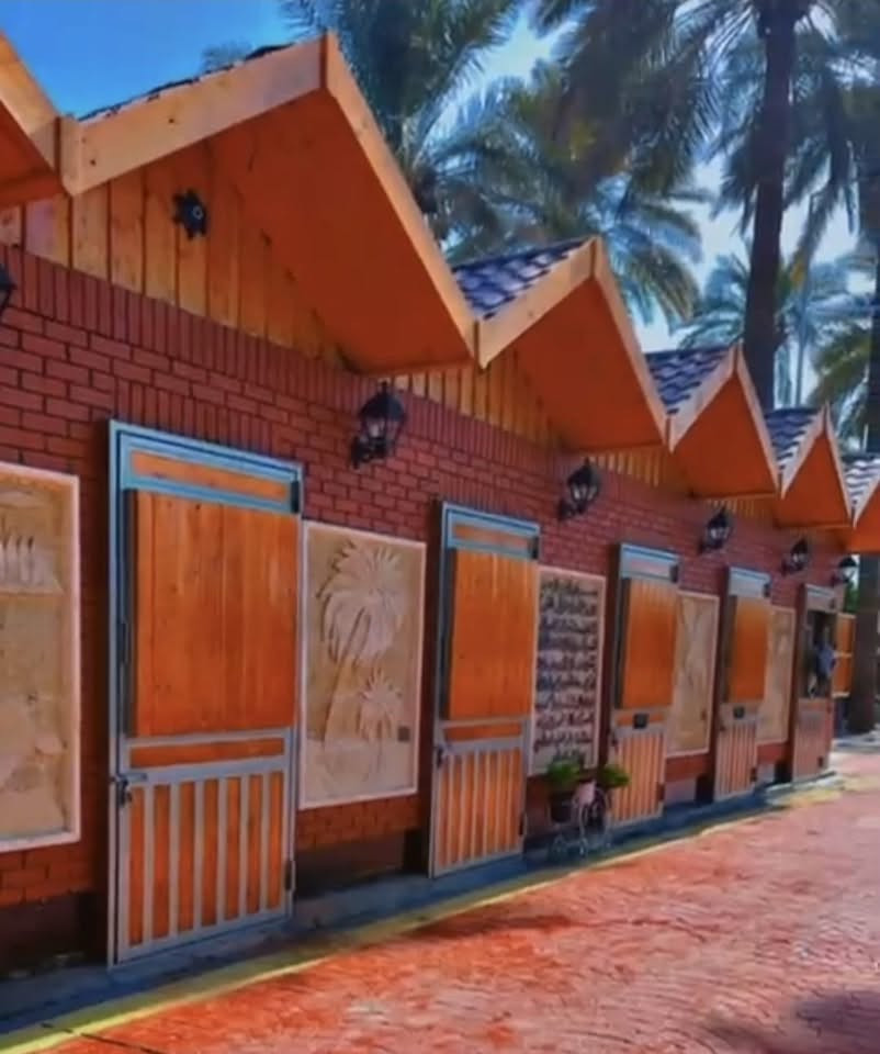 عمل ديكورات مزارع بانواعها عمل شرط استلام هندسي ***********
