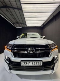 تيوتا لاندكروز 2016 ( لكزس V.X.S ) ماشآءالله   ‎جكات داخل ديزاينو ‎ستي...