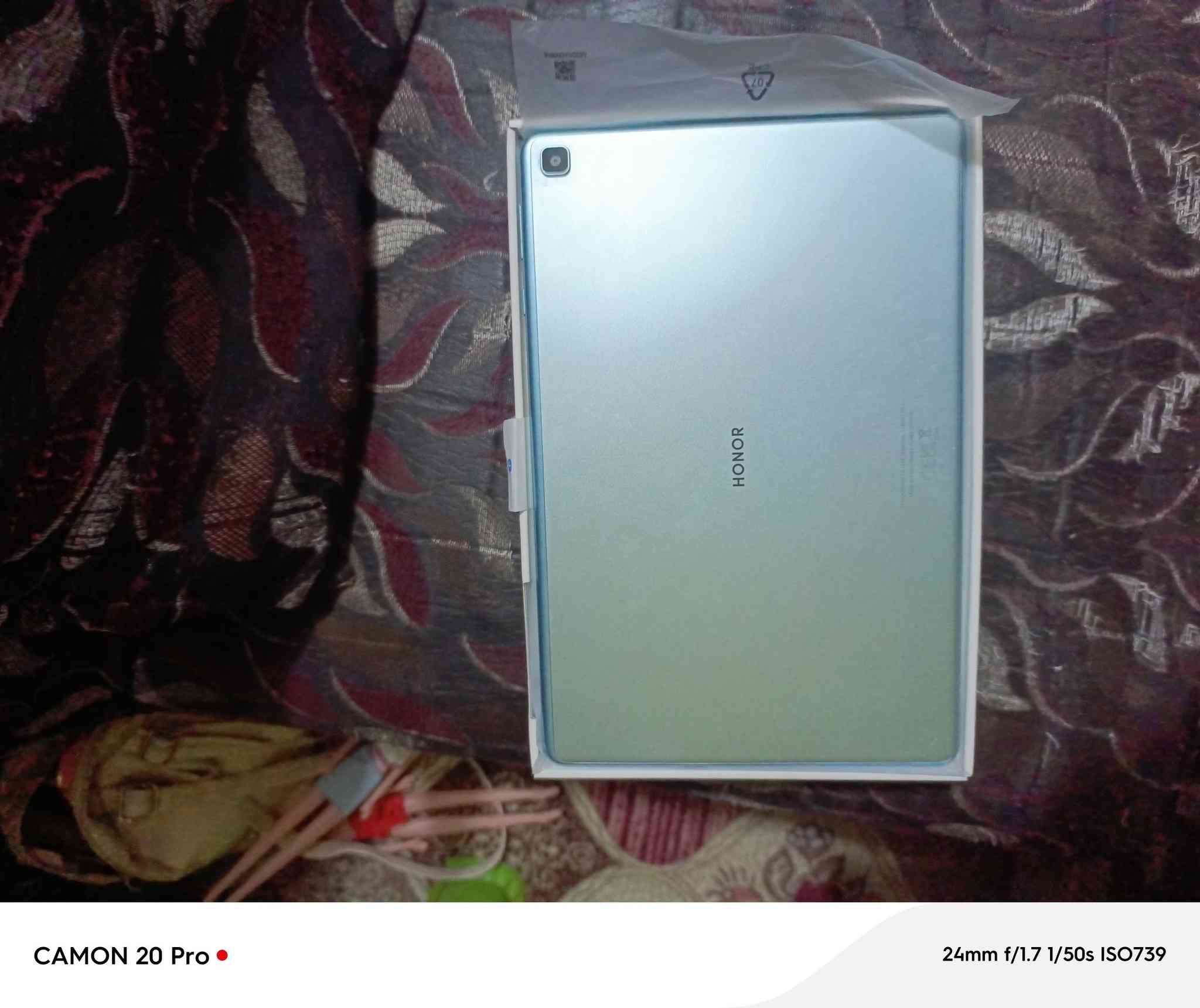 تاب هونر x8 الجهاز نضيف استخداد 10 ايام غراضه كامله السعر 125 بي مجال رقم ***********
