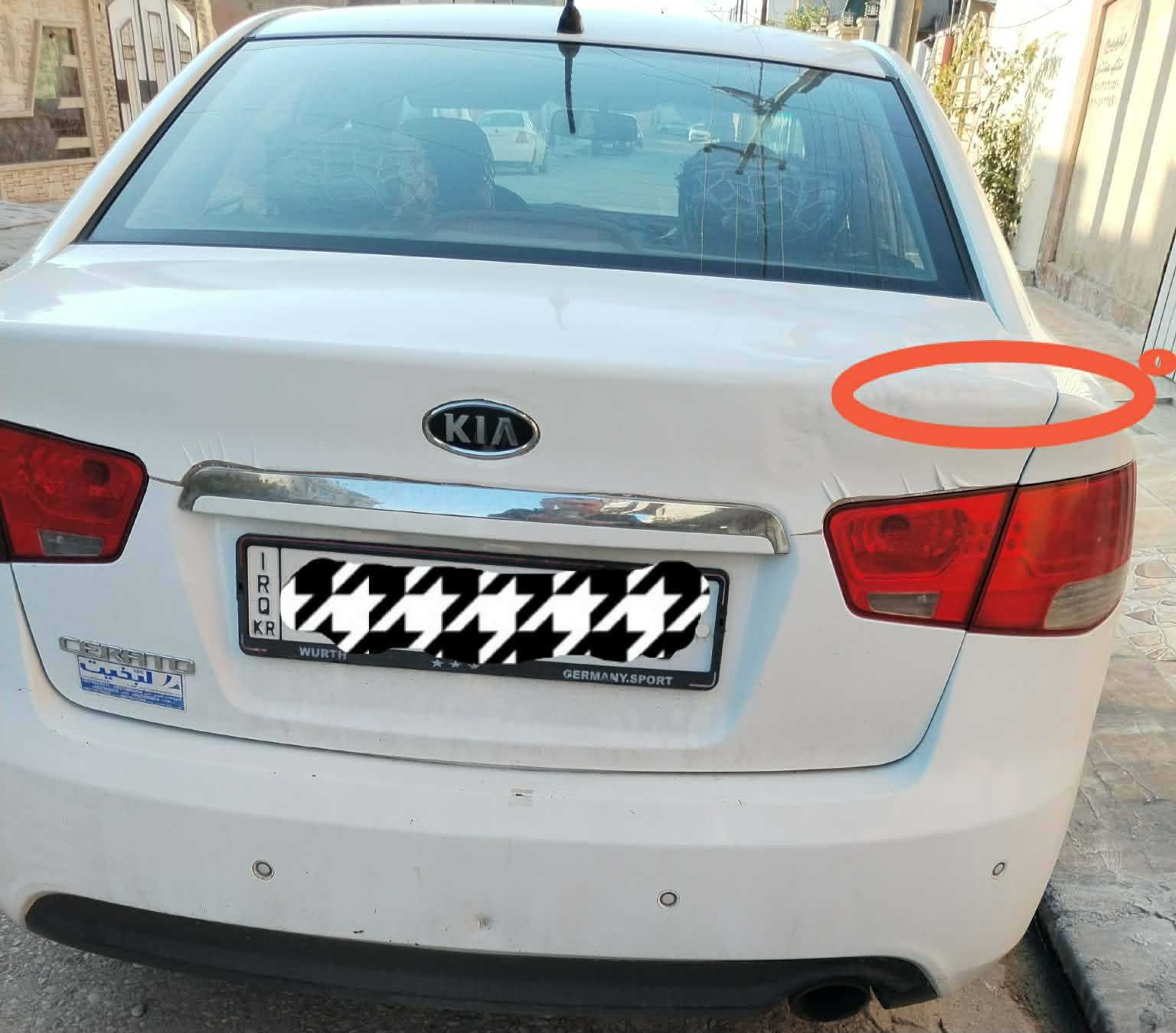 للمراوس فقط بسيارة اقل منها

كيا سيراتو 2012
 
محرك جديد مال گصة

گير توماتيك شـرط

تدفئة وتبربد شغال

طخم تايرات جدد وبطارية جديدة

بيها طخة بالصندوگ مامصلح وبالباب الخلفي شبر صبغ

رقم دهوك هزة منتهية وسنوية الى2027

العنـــوان #الموصل #حي_الصحة_الثانية 

باقي التفاصيل اتصل وتدلل 📲***********
