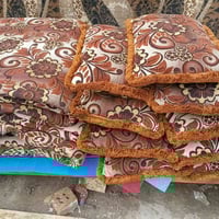 عشر مخاد واربع جودليات كلهم باربعين الف والشراي يتصل 07517441388    07...