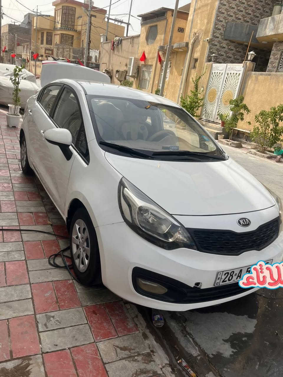 السلام عليكم ورحمة الله وبركاته السعر 97 بيه مجال 
سيارة كيا ريو خليجي للبيع 2013 سيارة نضيفة 
باسمي مداور ثاني يوم رقم نجف سنوية 27 
بيه 2 قطعتين صبغ الباب الصدر والجاملغ الأمامي الايسر جهة السايق محرك 1600 مكاني كربلاء طويريج
الاستفسار  ‭0775 193 0009‬

