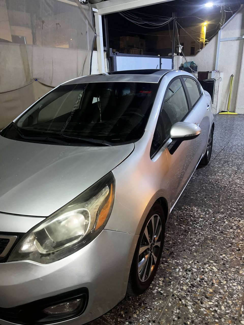 السلام عليكم
كيا ريو 2015 SX امريكي فول مواصفات
مواصفات السيارة
شاشه جبيرة بلادية 🔥
فتحه 🔥
بصمة 🔥
تدفئة كشنات 🔥
لايت زنون 🔥
مري شفط 🔥
مثبت سرعة 🔥
تحكم جهتين 🔥
السيارة ويل حجم 15 🔥
اضائة داخلية جوة الكشنات 🔥
السيارة ماشية 80 الف بعدها زيرو 🔥
السيارة وارد امريكي بيها جاملغ وبنيد مصبوغ من امريكا وبيها بلعراق الدوسه الجوه على كد شبر صبغ 🔥 صور الحادث موجودة يمي 🔥
السيارة رقم بغداد 🔥
للاستفسار أكثر الاتصال على الرقم :***********
