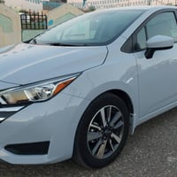 نيسان فيرسا • ٢٠٢٤ • بدون صبغ