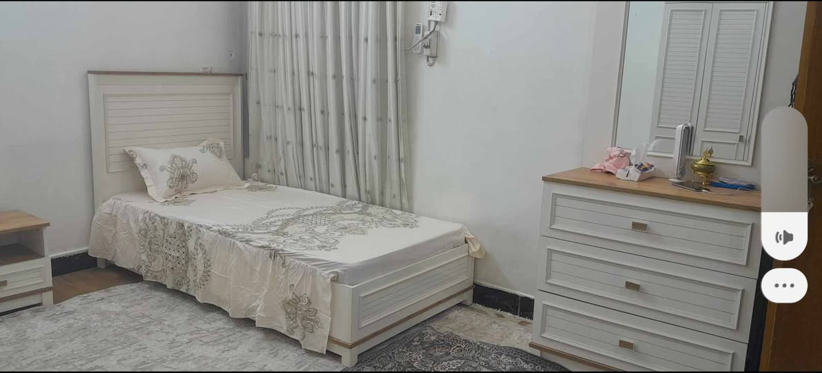 السلام عليكم عندي غرفه شبابيه للبيع ٤٥٠ مستعمله بيه عطلات بسيطه السجه مال المجرات تتبدل


**إذا كنت صاحب هذا الإعلان وتريد حذفه لأي سبب، رجاءا أرسل رسالة إلى الدعم الفني**