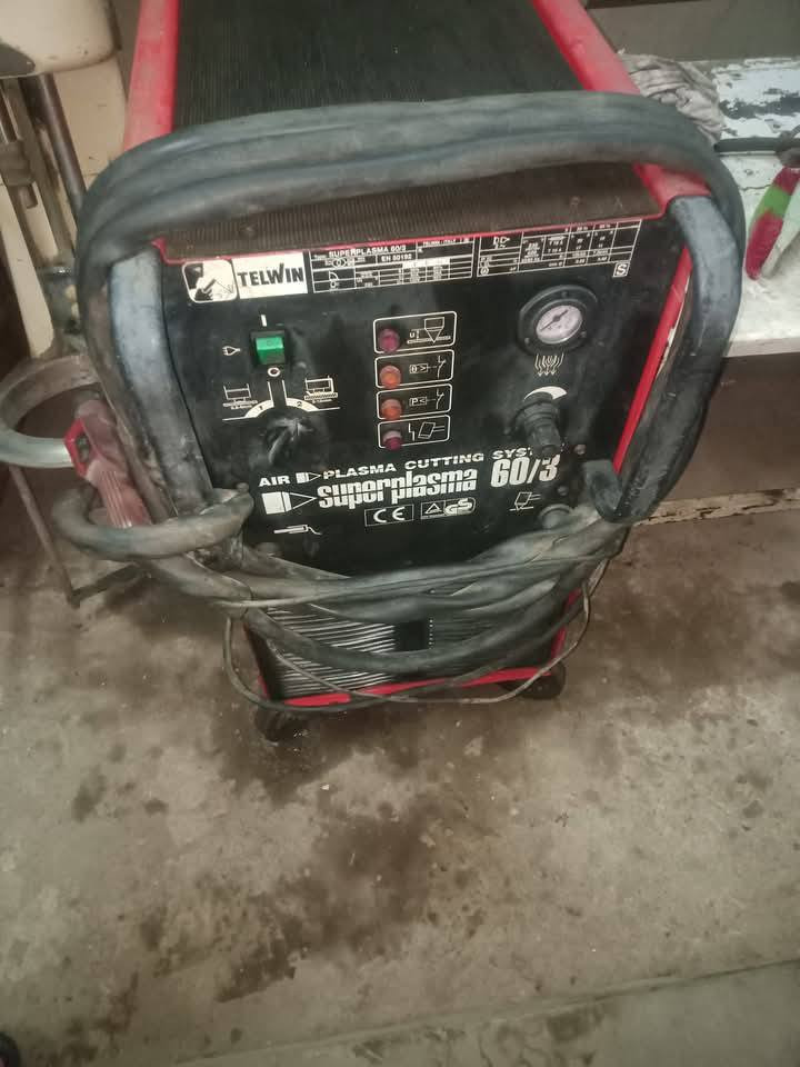 ماكينة بلازمة 20 مللي قطاعي استانلس إيطالي الصنع للبيع


**إذا كنت صاحب هذا الإعلان وتريد حذفه لأي سبب، رجاءا أرسل رسالة إلى الدعم الفني**