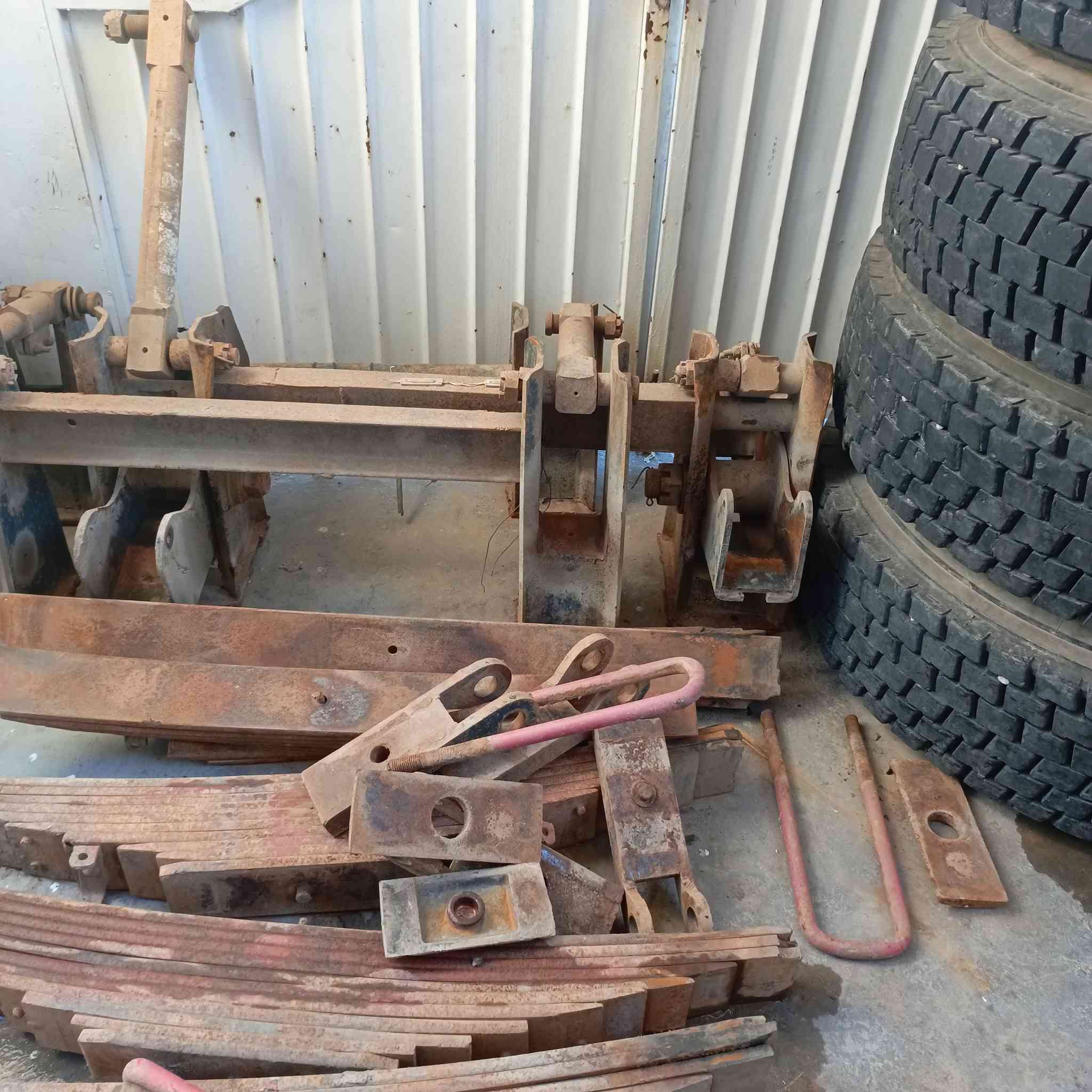 وه ره قه و لعاب به شي دوو دنكير  ته بشه و قه فيز
سعر ٧ ورقه 
***********  
*********** واتساب
***********
