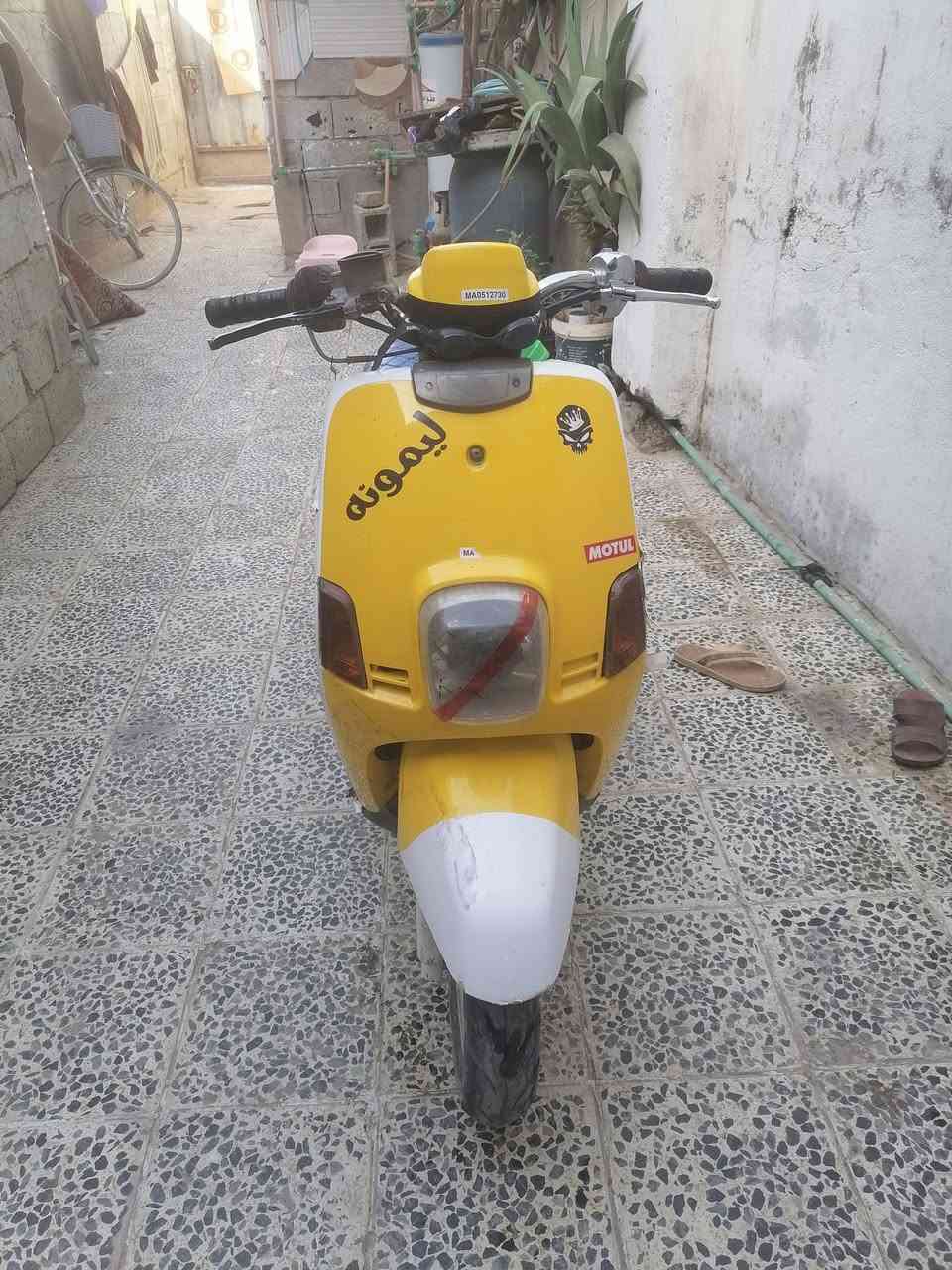 بوليس عدلة كمالة او مكفولة من كلشي بس ناقصهة كفر  السعر 550 بيهة مجال بس شي قليل***********
